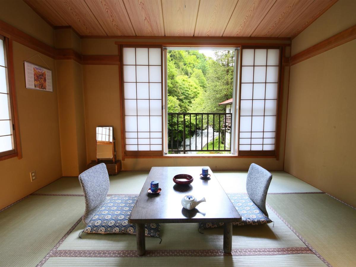 Yama No Yado Meiji Onsen Chino Exteriör bild