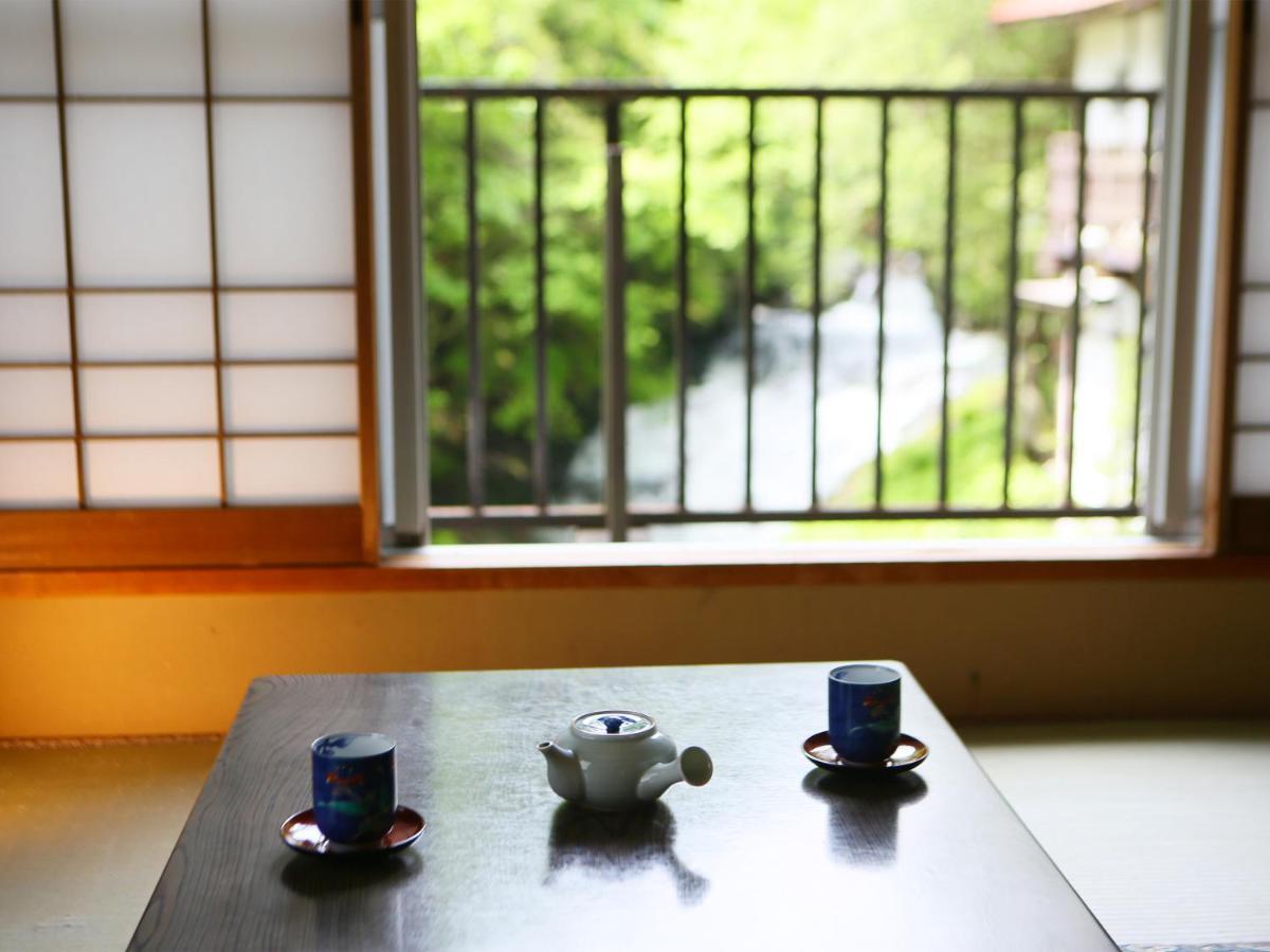 Yama No Yado Meiji Onsen Chino Exteriör bild